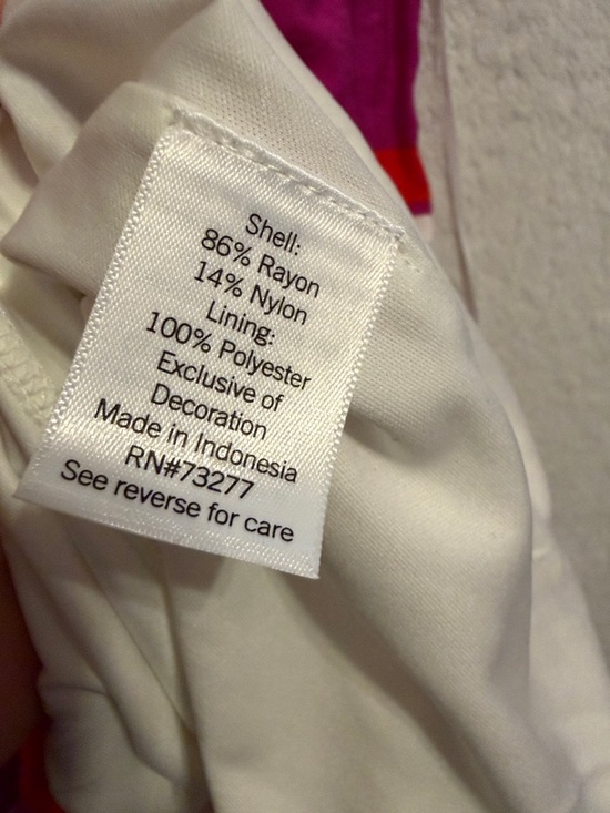 Nine West Ivory Maxi Dress with Pink & Red Leaf Pattern - Picture 4 of 4